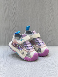 صندل تابستانی بچگانه جلو بسته چسبی وارداتی برند kids-lounge