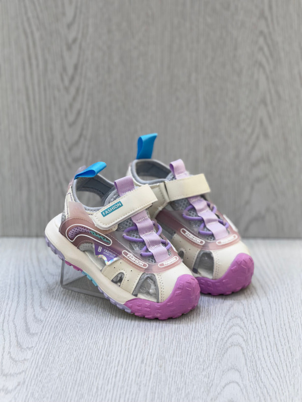 صندل تابستانی بچگانه جلو بسته چسبی وارداتی برند kids-lounge