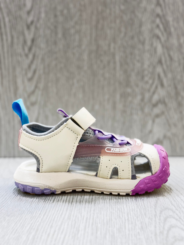 صندل تابستانی بچگانه جلو بسته چسبی وارداتی برند kids-lounge