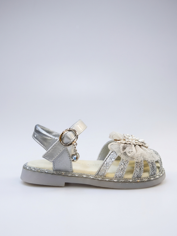 صندل مجلسی دخترانه وارداتی برند kids-lounge رنگ نقره ای SILVER